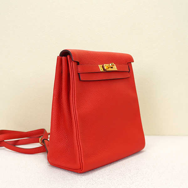 Top Ladies Designer KIaelliy Bag Womens Bag Red Cowhide Gold Buckle ado Backpack Carved 19 Years