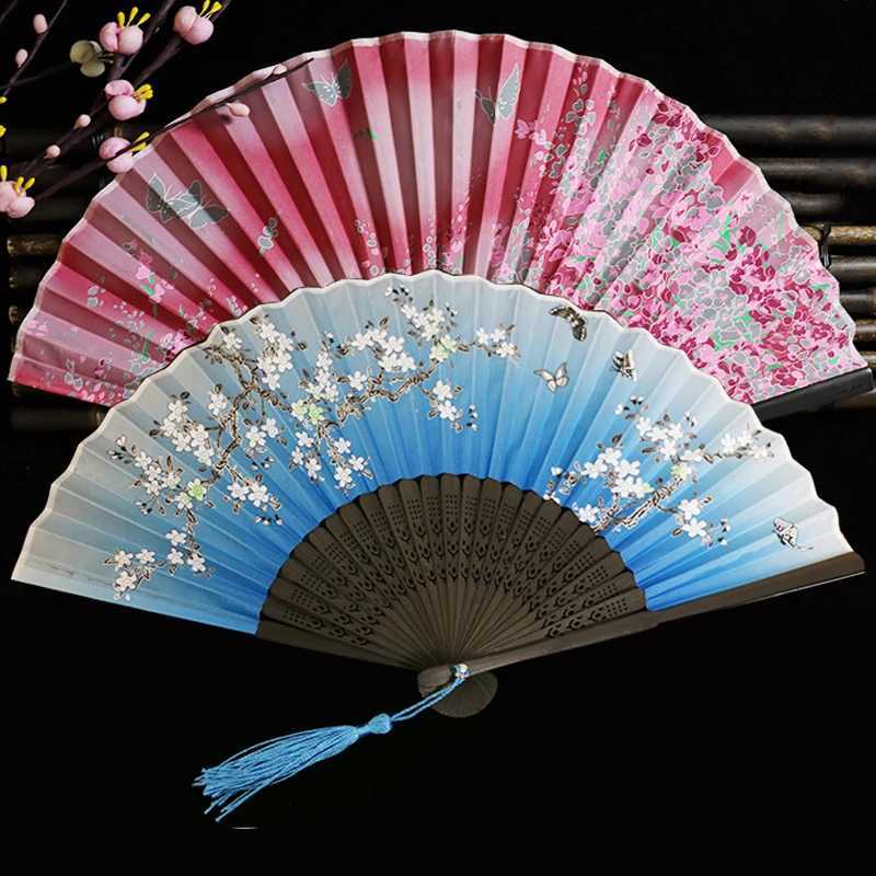 Prodotti in stile cinese Silk Vintage Follo Fan Fan in stile cinese Dance da matrimonio Fare di seta pieghevole Donne Foto Prop Tool Art Craft Decoration Home