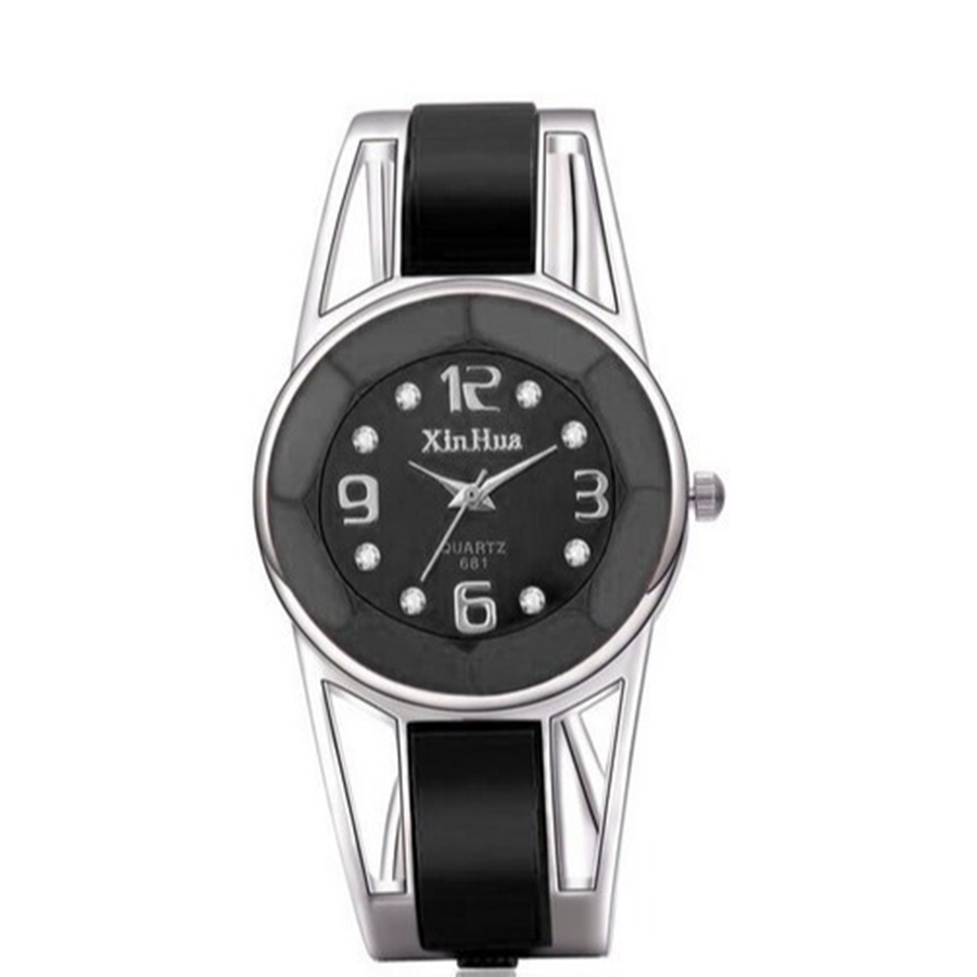 Bracelet de mode Xinhua Watch personnalisé Watch Watch Femmes en acier inoxydable Quartz Wristwatch Ladies Casual Student Gift Watches