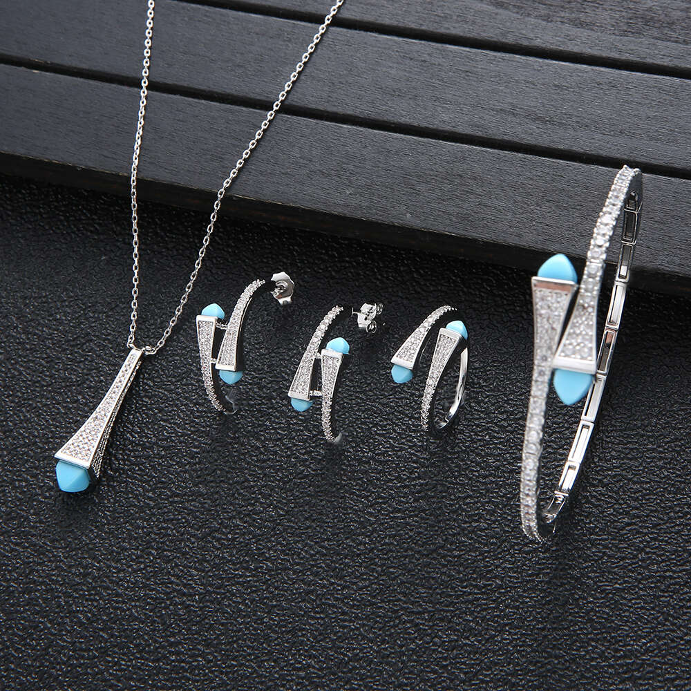 Neue berühmte Marke Waterdrop Schmucksets für Frauen Hochzeitsfeier Kubikzircon High End Craft Dubai Braut Schmuckset