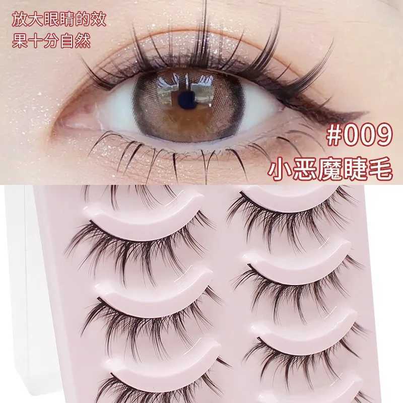 Falsche Wimpern populäre Comic-Wimpern natürliche Rollenspiele gefälschte 5 Paare koreanischer Mode Anime Free Lieferung Make-up D240508