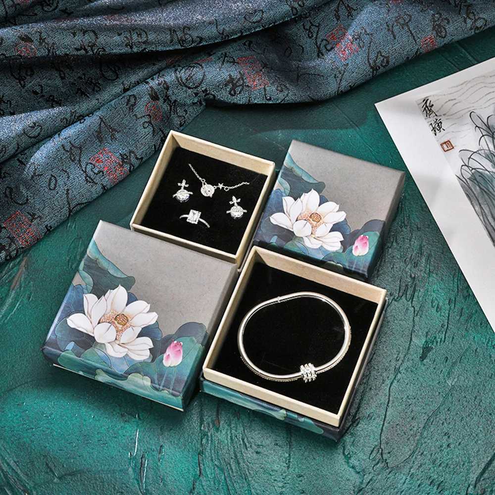Boîtes de bijoux Vintage Hibiscus Modèle Boîte d'emballage de bijoux Lotus Heaven and Earth Cover Bracelet Collier Boîte à cadeau
