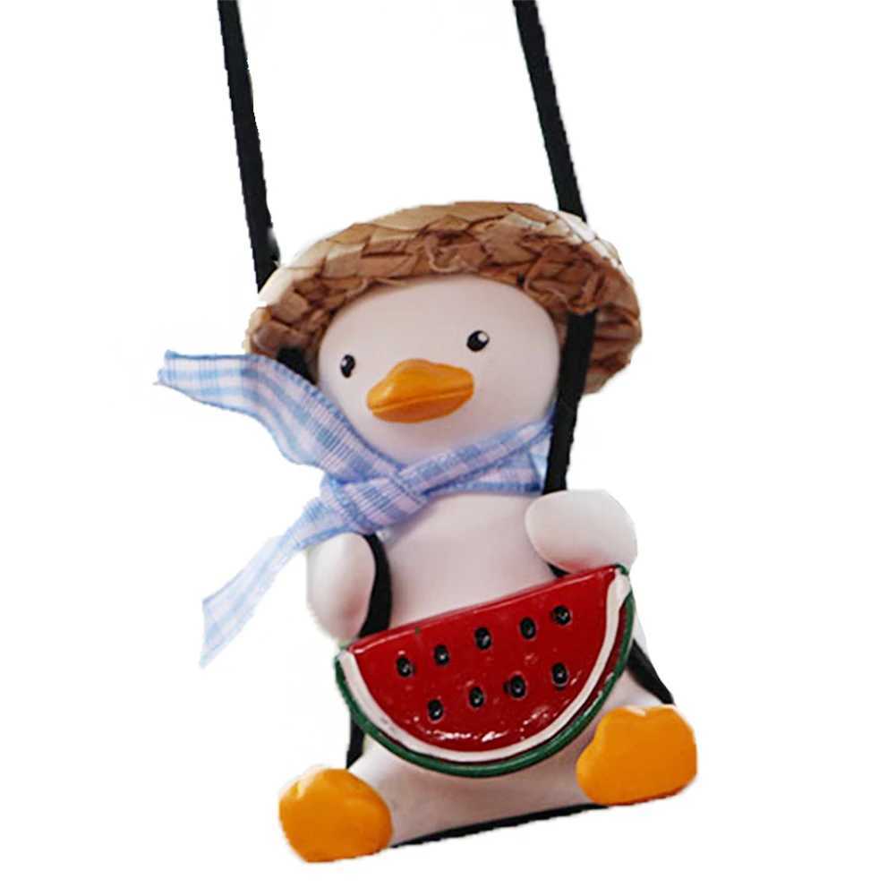 Décorations intérieures Car pendentif mignon anime petit canard swing automatique rétrovision du rétroviseur suspendu accessoires de décoration intérieure pour les cadeaux de filles t240509