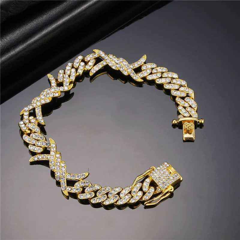 Chaines Hip Hop 9 mm Rock Thorns Cuban Link Chain Bling Iced Out AAA + CZ Box Boucle Collier Bracelet pour hommes Femmes Bijoux Fashion Gift D240509