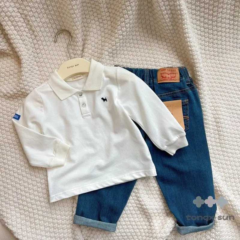 T-shirts 2023 Été coréen Childrens Coton Coton à manches courtes garçons et filles Polo lâche Polo240509