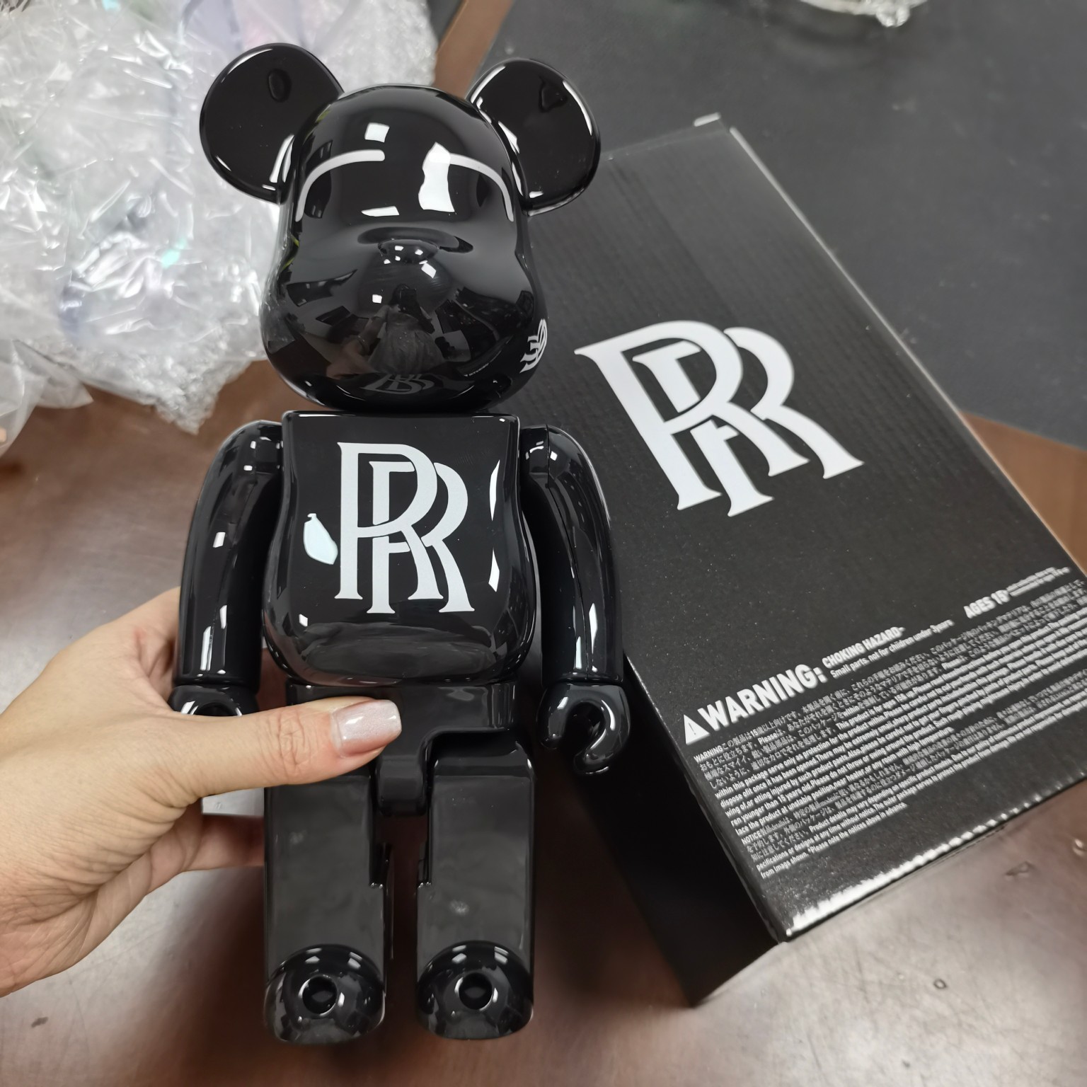 Новая акция RR Pure Black Bear Bear Bear Большой размер 400% -1000% модная руна для кукол