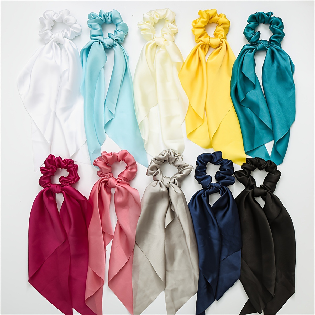 Couleurs massives Satin Hair Scrunchie avec queue - Écharpe de cheveux avec coiffure à arc Écarpe