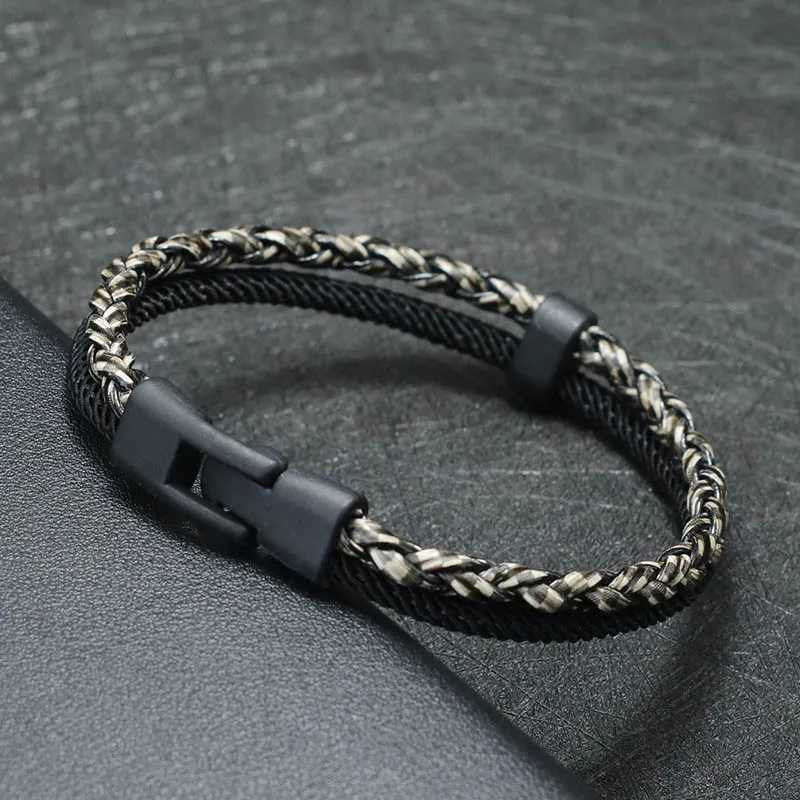 Charm Bracelets New Fashion Men Leather Bracelet Double Layer Punk Bangle Homme Pulseira Corda Masculina Gift For Him Cool Biker Accessories Y240510