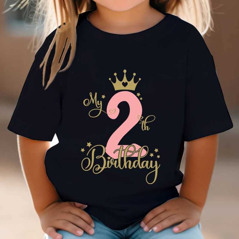 T-shirty dziecięce urodziny T-shirt Pink Crown Numer 1-15 graficzny T-shirt Women Happy Birthday Y2K Top Tier Harajuku Modne chłopcy i dziewczęta T-shirtl2405