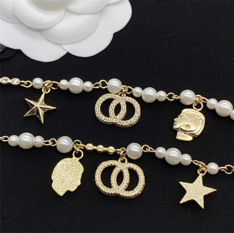 Collana designer Pearl Diamond Necklace Heart Lo stesso bracciale di lusso leggero Premium Box Boxaging Regali