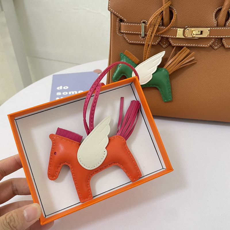 Designer Keychains Womens Fashion Horse Tier Schlüssel Ring PU Leder Cartoon Dekorative Geldbeutel Keychain süße Auto Schlüsselanhänger Großhandel Großhandel