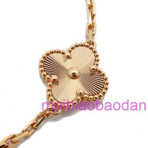 Designer top top lusso originale gioielli Vancllf Bracciale retrò 5 750 P0001152 Lucky Four Leaf Brated 18k Gold Sky Star