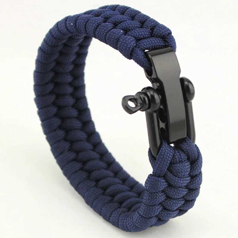 Bracelets de charme Nouveau arrivée pour hommes en acier inoxydable Anchor Bracelet en cuir noir Surf Nautical Sailor Men Bijoux de la mode de la mode Y240510