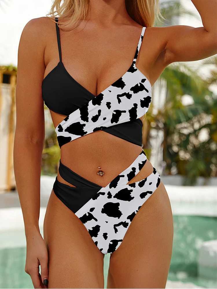 Swimwear pour femmes à la mode et sexy Cross Cross Split Swimwear Tankini Swimwear Brazil Bikini Setwear 2023 New Womens Swimwear Y240506