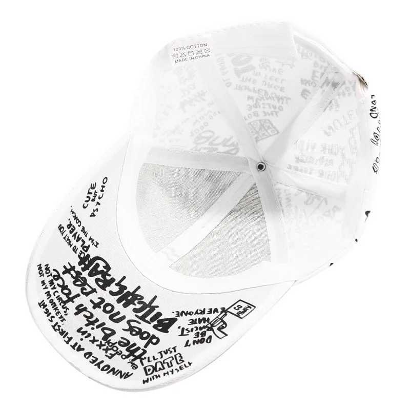 Bollkapslar Koreansk version av Graffiti Personlighet Baseballhatt Tidvattnet Män och kvinnor Casual Wild Black Shade Curved Eaves Cap Sun Hat Y240507