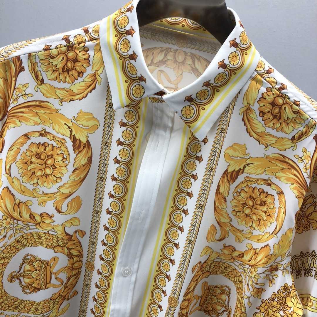 SpringSummer New Mens Long sleeved Shirt Full Crown Flower Vine Head Print Loose and Versatile