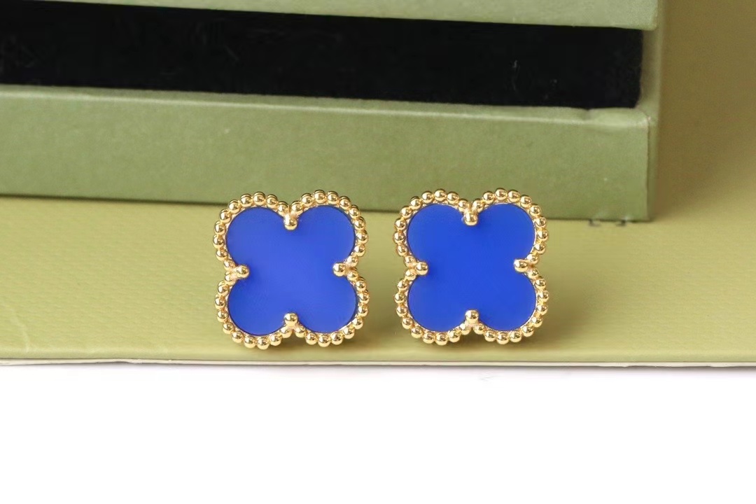 Designer Clover Stud Earrings Retro Clover Back Pearl Mother Stainless Steel Gold Studs Wedding Jewelry Gifts
