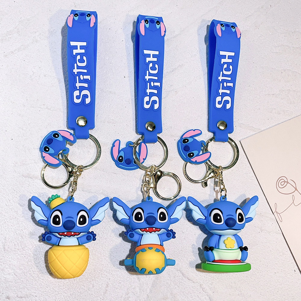 keychains for woman Designer keychains men accessories Cartoon figure Steed Key chain rings pendant Car keychains claw machine Doll machine backpack pendant SD01