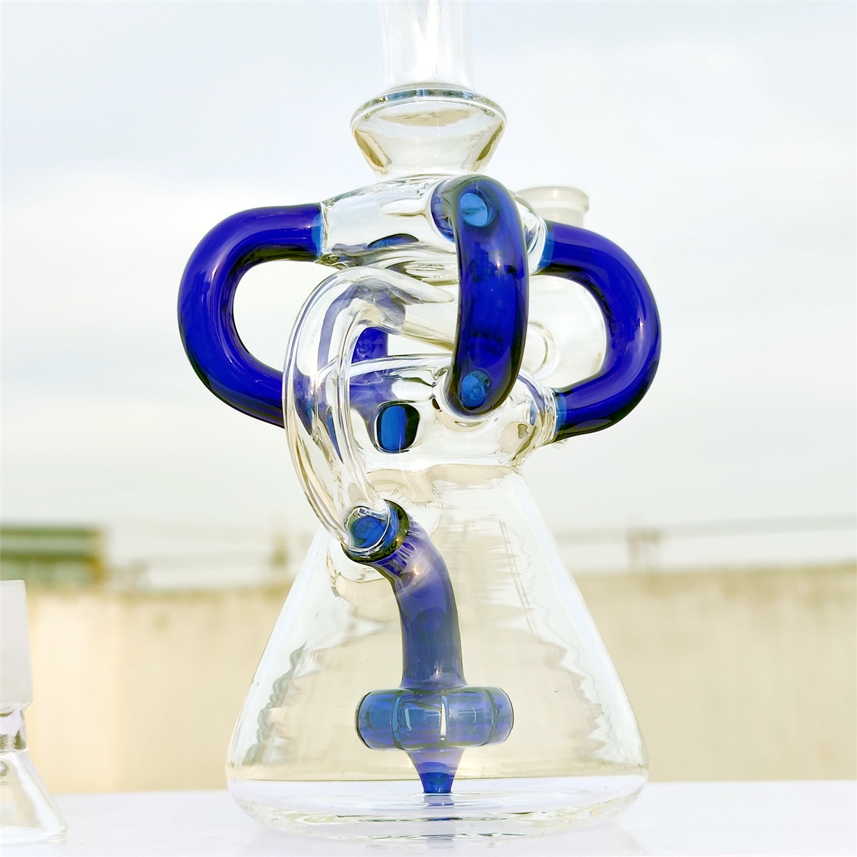 10 -дюймовый головокружительный Bong Green Premium Three Tribes Saint Смешанный цвет нео Fab Hokah Water Tipe Стеклянные бонги с 14 -миллиметровой чашей, готовые к использованию склада США