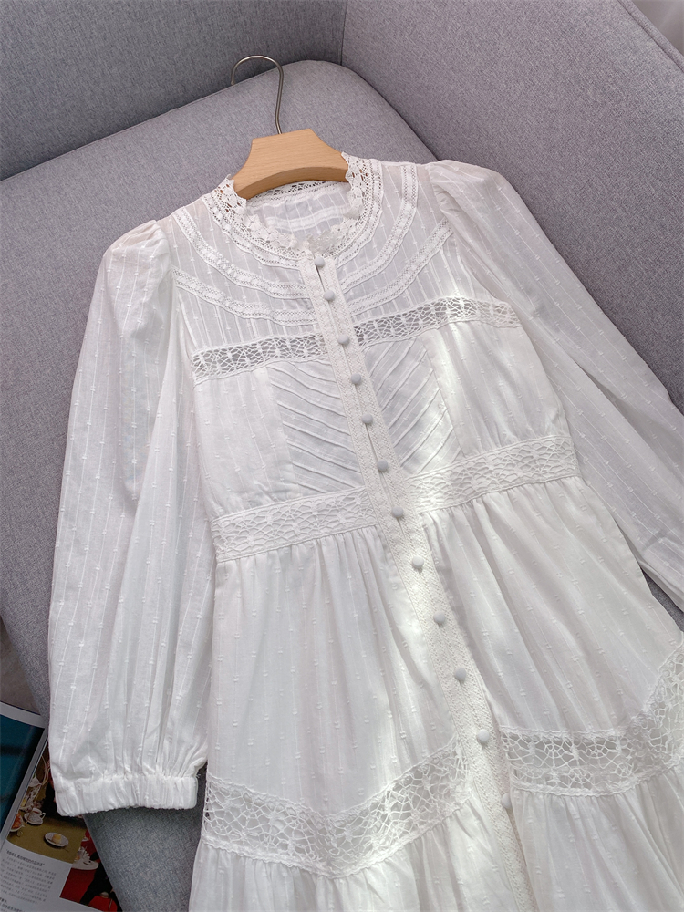 2024 الصيف ، فستان القطن الأبيض الصيفي أزرار أزرار عنق جولة طويلة