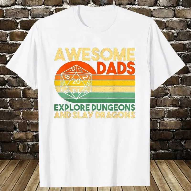 Damen T-Shirt Awesome Väter Entdecken Sie Dungeons DM RPG DICE Dragon Man Baumwoll-Thirts Sommer Strtwear Short Slve Geschenke T-Shirt Herren Kleidung T240510