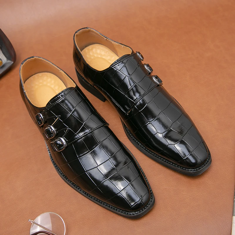 Leer Italiaanse hoogwaardige blauwe lederen schoenen voor mannen Men Leer schoenen Trouwjurk Schoenen Patent Heren Loafers Big Size: 38-46