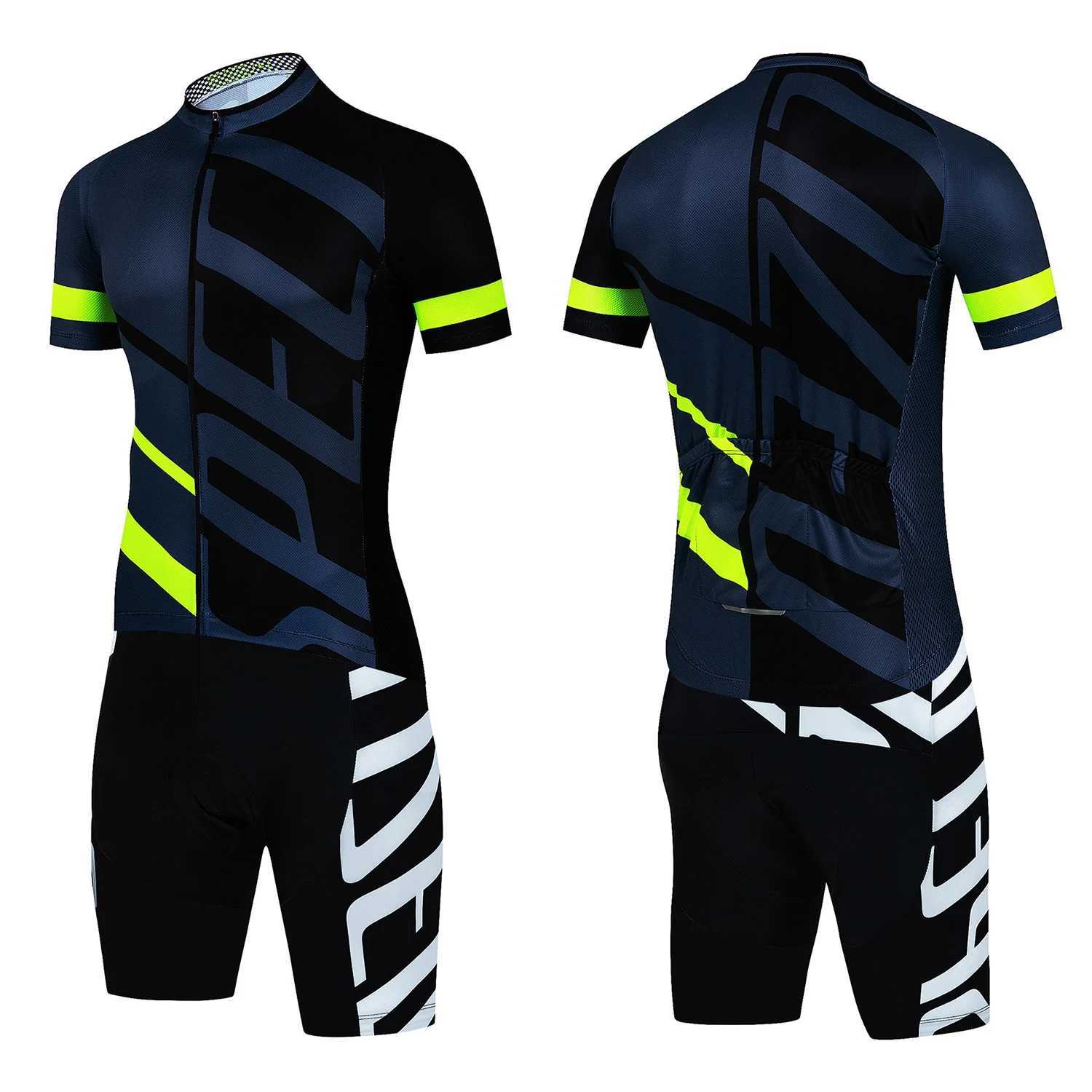 Fans Tops Tees 2018 Professionelles Team Fahrrad -Trikot Set Summer Clothing MTB Uniform Maillot Seil Ciclismo Herren Set Q240511