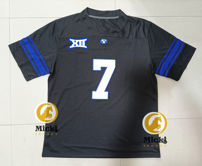 Dayan Ghanwoloku Zach Wilson 2023 XII BYU Cougars voetbaljersey Custom gestikt 24 Austin Kafentzis 5 Ty'son Williams 7 Taysom Hill 4 Fred Warner Byu Jerseys