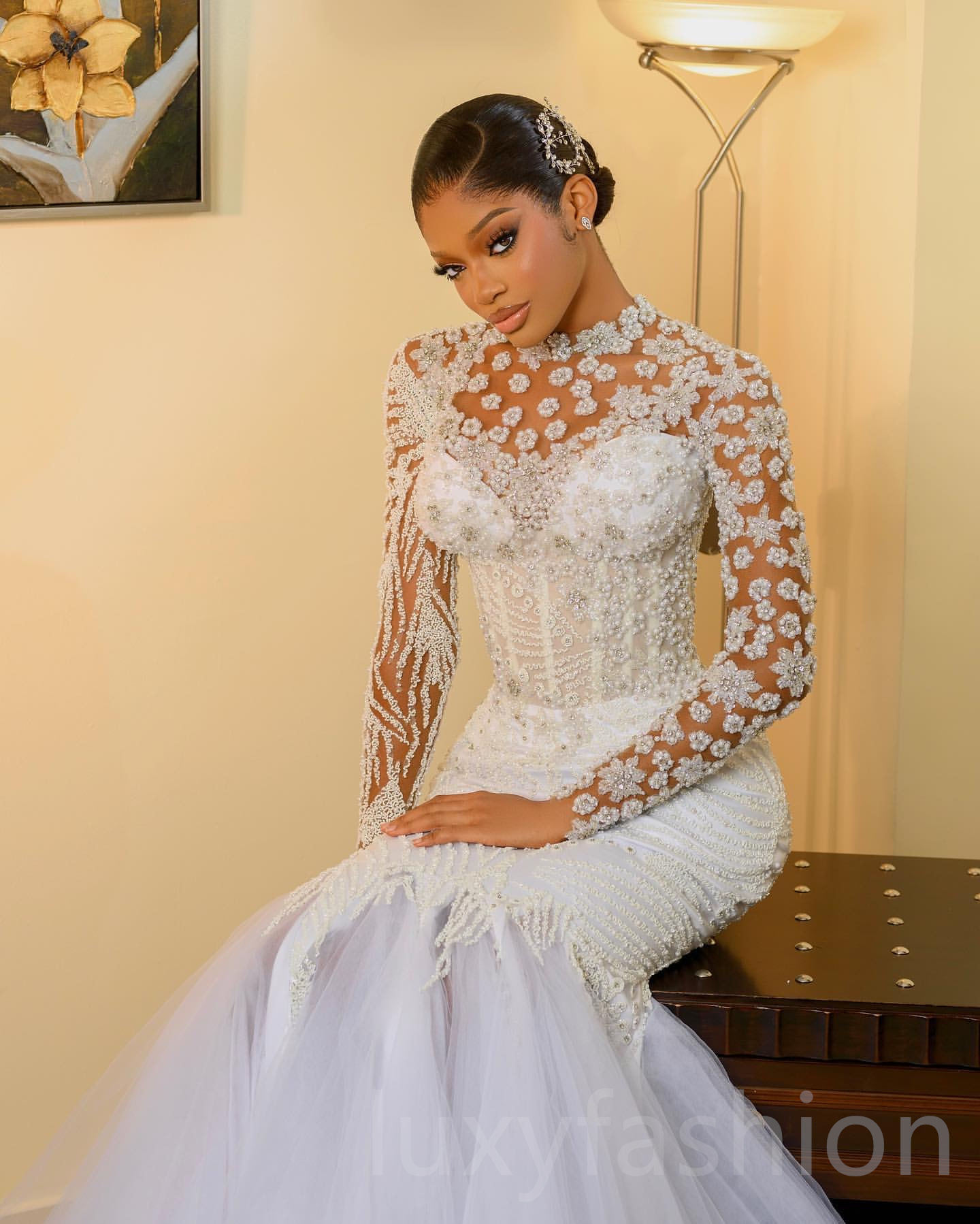 Aso Ebi 2024 Vestidos de noiva de sereia branca Cristais de pérolas de pérolas de tule de renda luxuosas vestidos de noiva lf 002