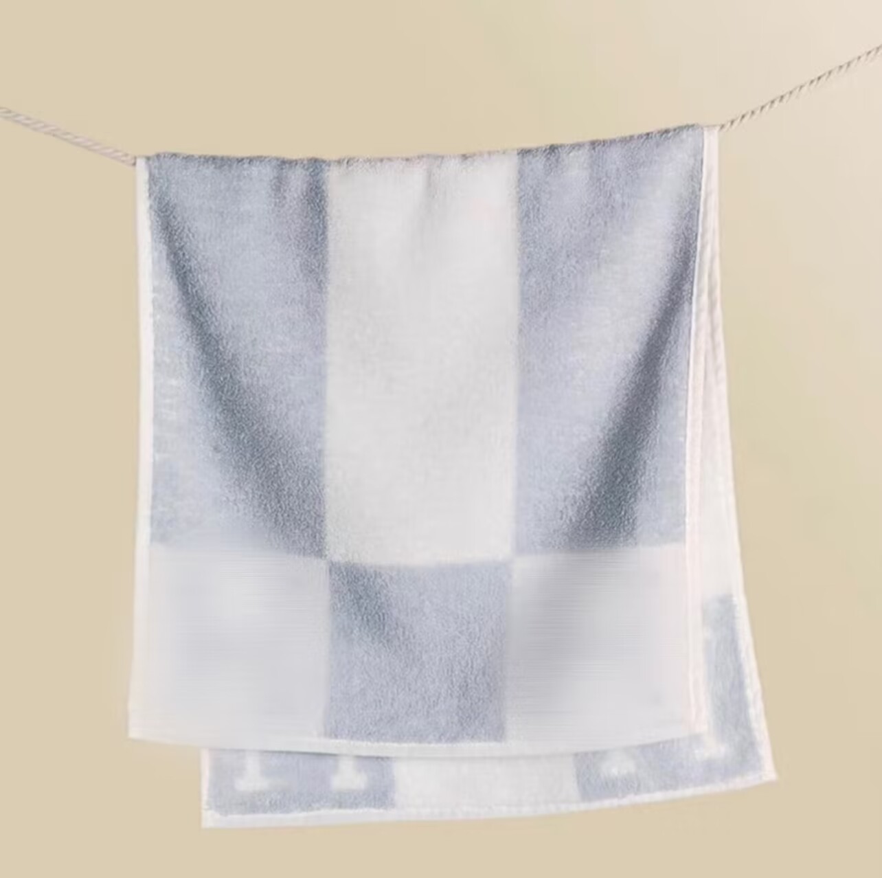 Toalha de banho de luxo Conjunto de moda Classic Letter Padrão de alta qualidade Tecidos de algodão 3 peças para Bath Towesl para férias de praia externa e festivais presentes