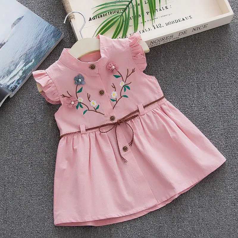 Robes de fille 1-4t fille mignonne robe douce manches d'été robe gratuite coton mode manches volantes robe princesse fleur brodée