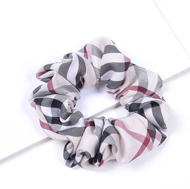 Heatwear Hair Designerrrsss Silk Scrunchies Flower Bands Rubbers Automne Femmes Elastic Hair Bands Girls Ponytail Herder Hair Ties Rope