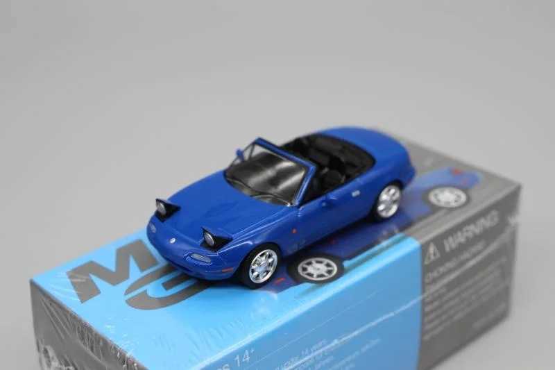 Diecast Model Cars Mini GT 1/64 alloy car model blue touring car Miata light MX5 sports car MX-5 Eunos collection ornaments gift T240513