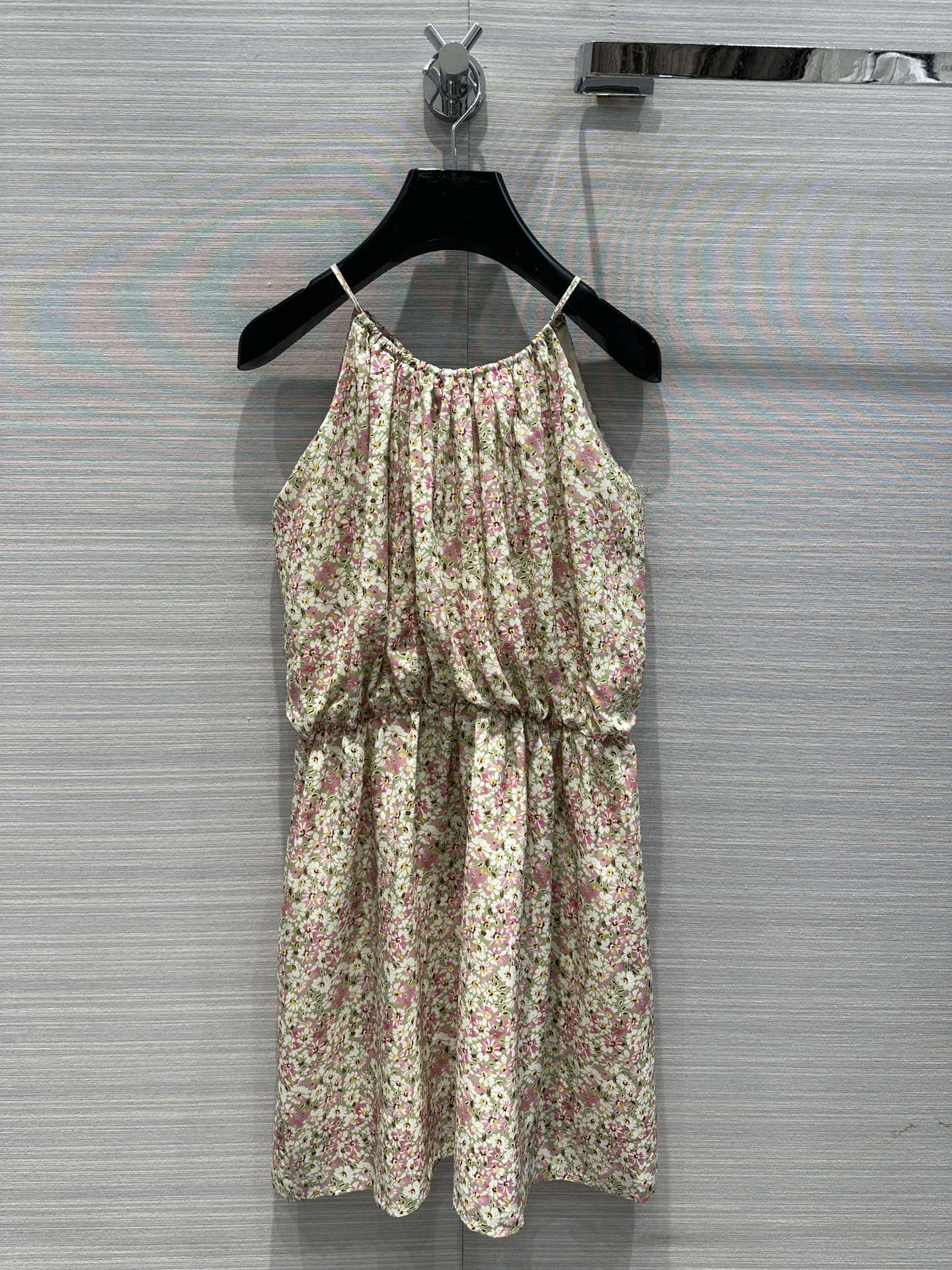 ミラノ滑走路ストリートスタイルドレス2024新しい春の夏のプリントスカートブランドの同じスタイルの女性デザイナードレス0514-2