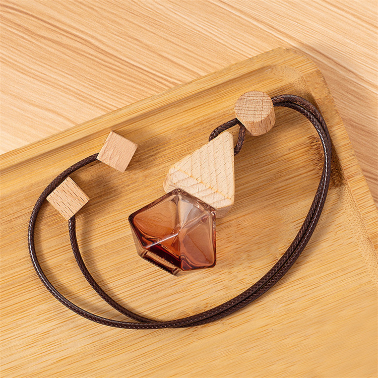 Empty Car Air Fragrance Bottle Square Shape Car Scents Hanging Freshener 8ml Car Diffuser Bottle Wood Cover