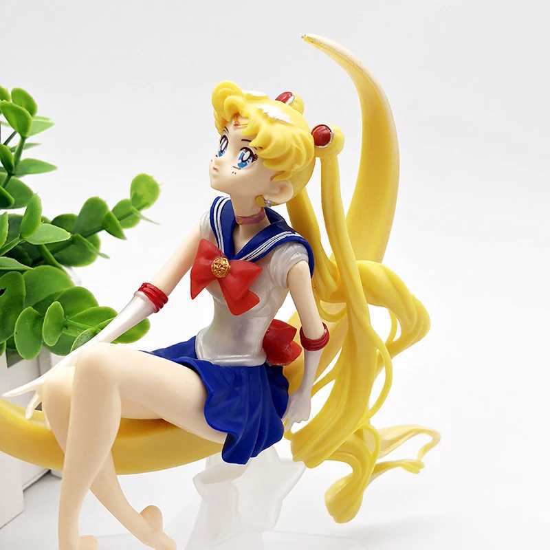 Action Toy Figures Cartoon Anime Sailor Moon Tsukino Action Figure Wings Toy Doll Cake Decoration Collection Modèle Modèle de filles Toy cadeau pour les enfants Y240514