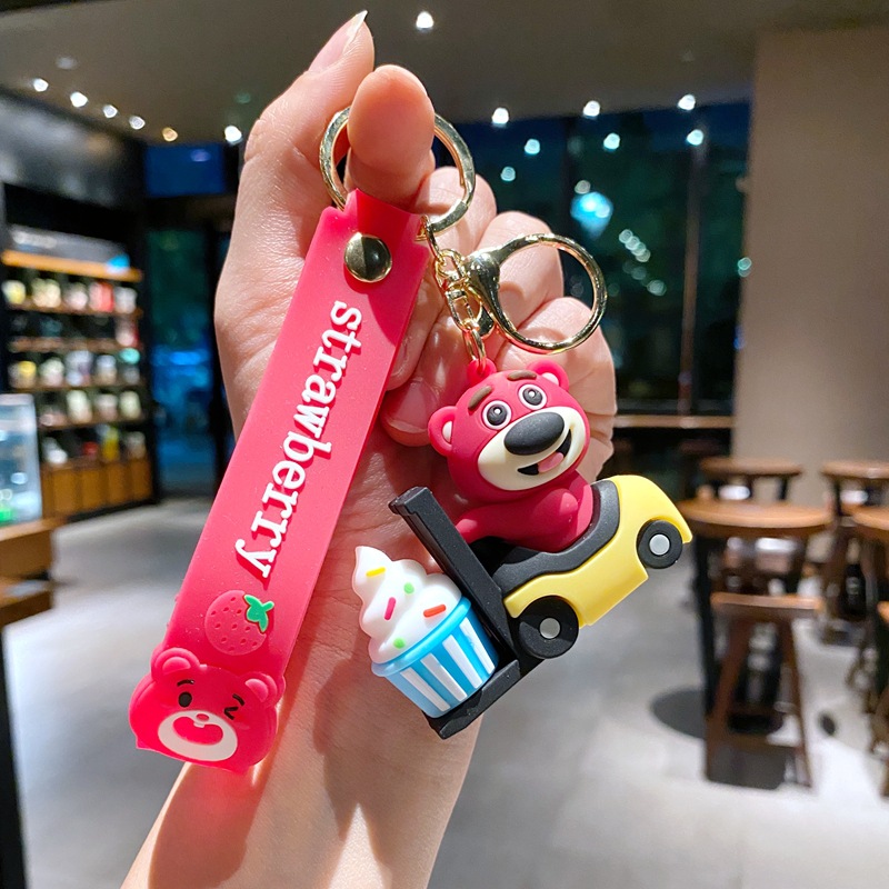 Keychains Woman Designer Keyring For Women Accessories Cartoon Figure Figure Anime Taekwondo Buckle Car Key Chain's Men's Creative Silicone Figure Key Chain Pendant 01