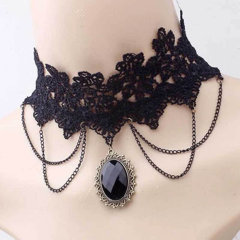 Chokers Collier de dentelle noire victorienne femme Bohemian Crystal Tassel Sexy Lace Collier Dark Lolitan Style Jewelry D240514