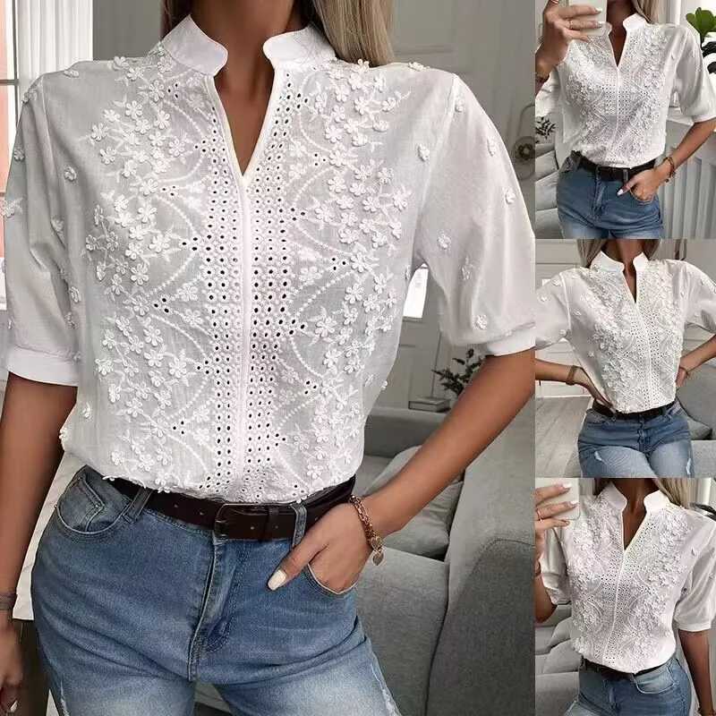 Women's Blouses Shirts Summer Floral Embroidery Lace Blouse Fashion Women V Neck Casual Shirt Chic Short Slve Hollow Out Tops Elegant Blusas 24350 Y240510