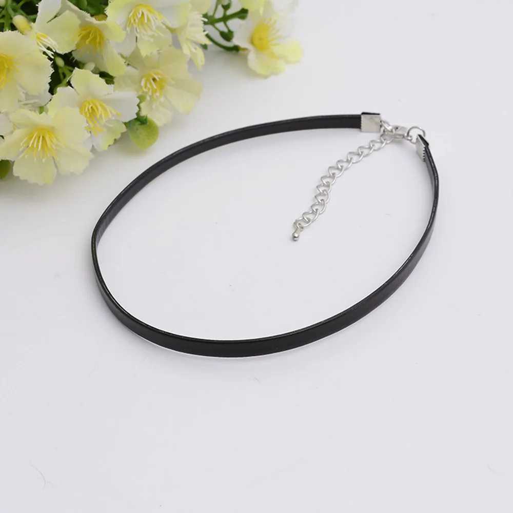 Chokers New Fashion Black Pu Leather Necklace Suitable for Girls Punk Gothic Handmade Necklaces Jewelry Necklaces Collier Womens Necklaces d240514
