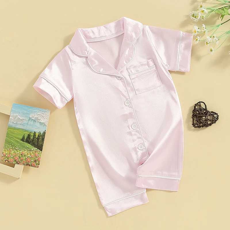 Pyjamas Baby Girl Summer Satin Silk Pyjama Jumpsuit Kort ärm Lapel -knapp ner Nyfödd baby pyjama D240515