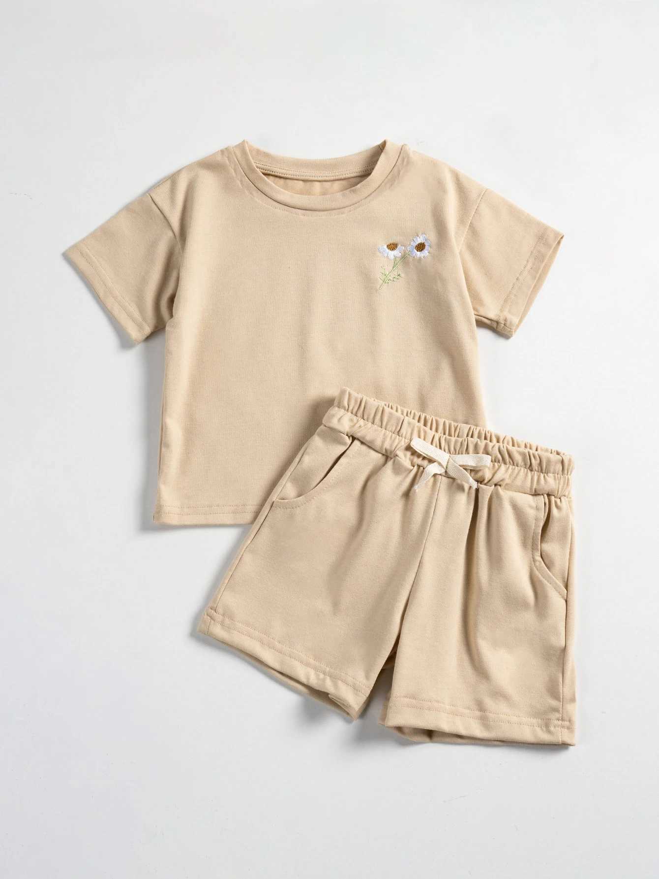 Clothing Sets 2024 Summer Toddler Boys Embroidery Outfits Rugby Daisy T-shirt + Shorts Clothes Set Kids Fashion Tracksuits Children Gifts
