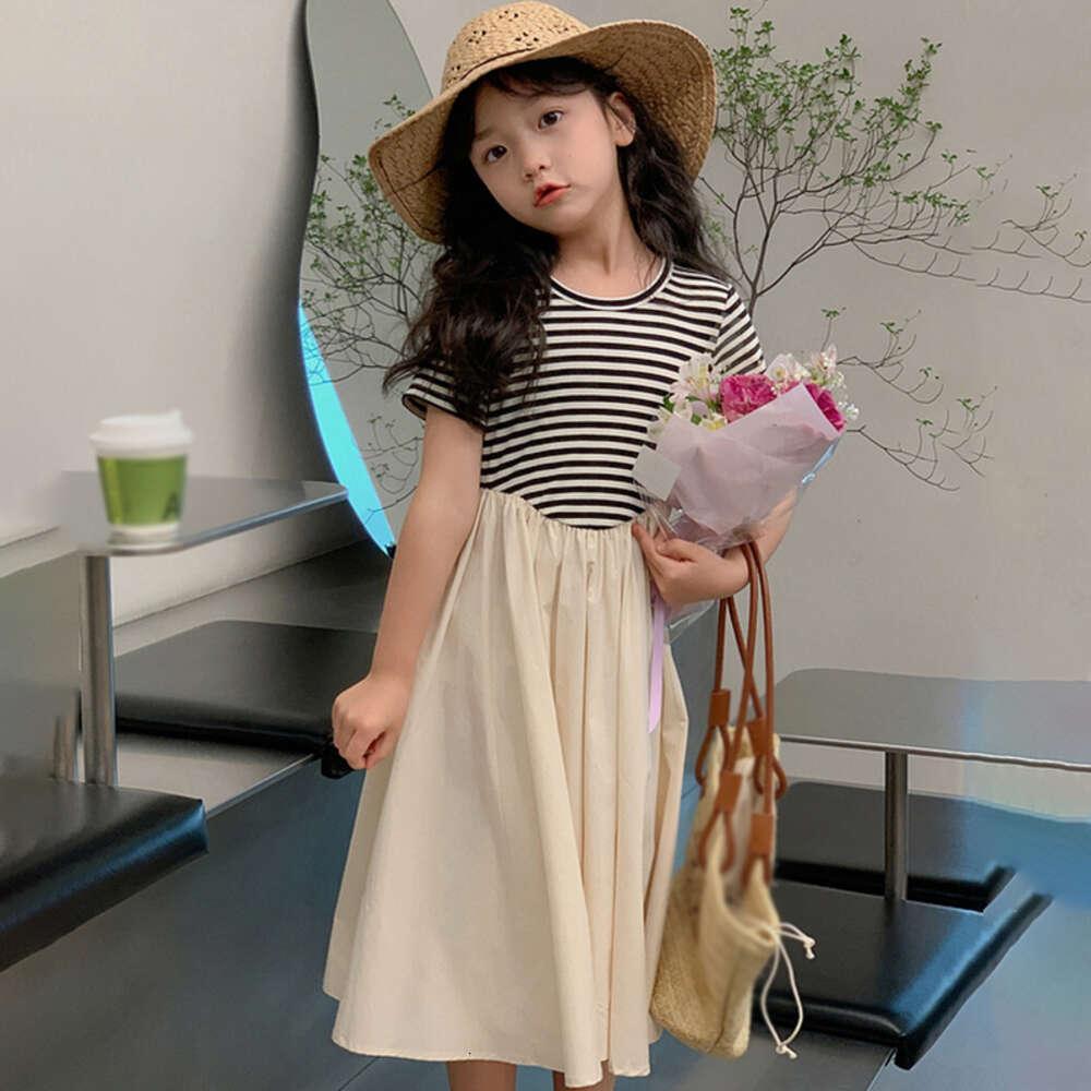 Coréen bébé Summer Beach Casual Girls 'Princess Party Patchwork Stripe Stripe Impring Short Manches Robe L2405