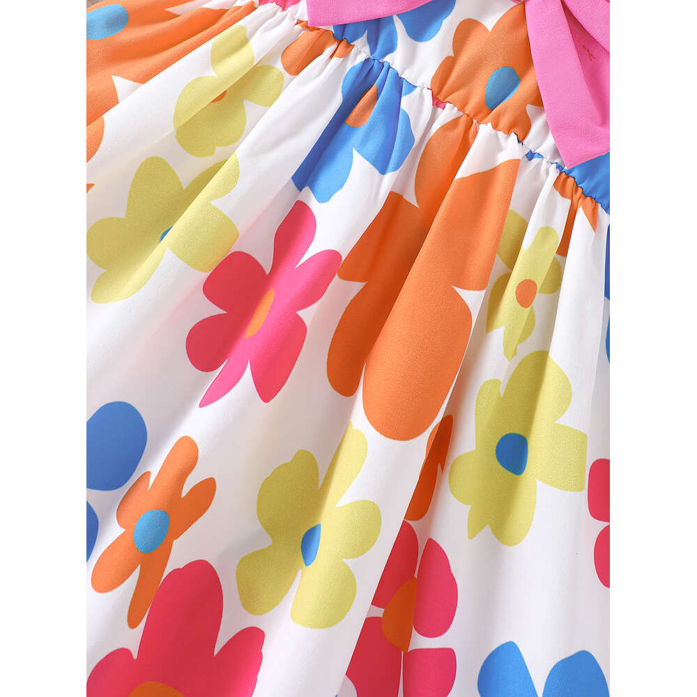 Girls Summer New Sweet mignon Flower Sling pour les vacances de loisirs, petit et frais, robe de design à gros arc l2405