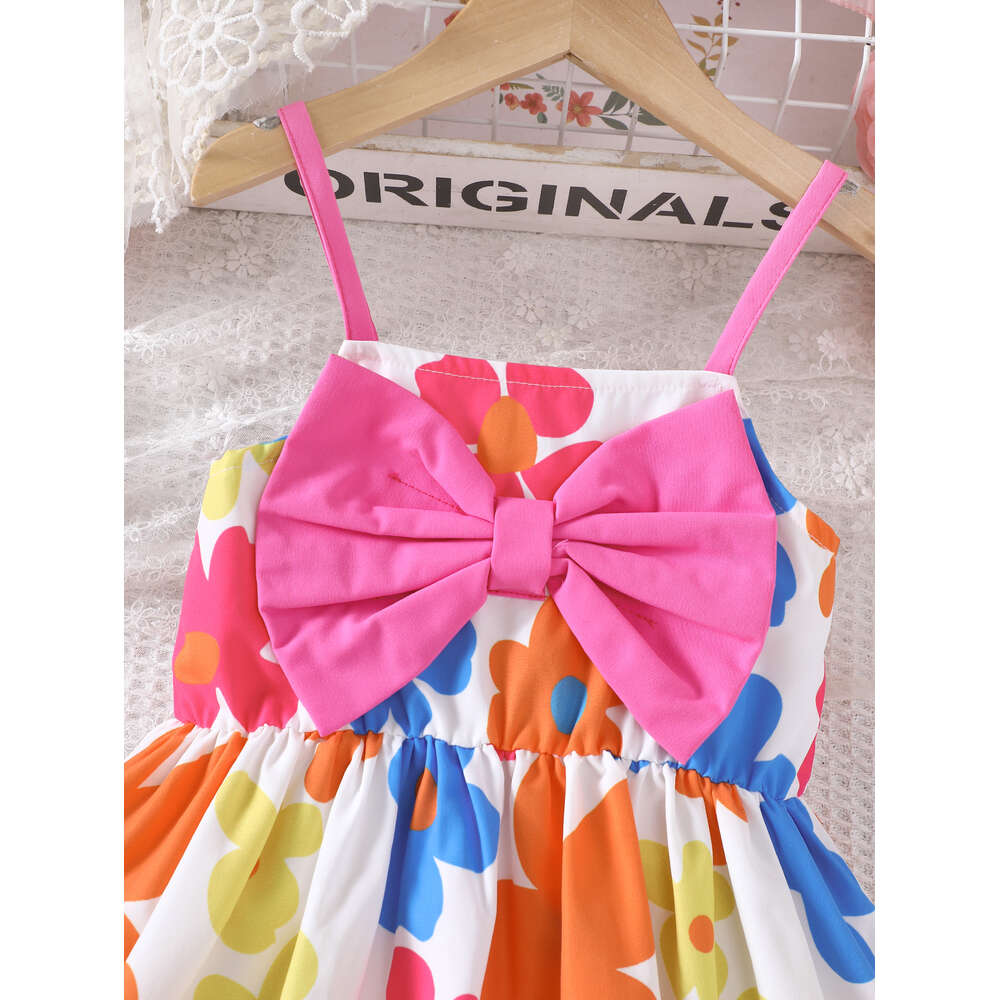 Girls Summer New Sweet mignon Flower Sling pour les vacances de loisirs, petit et frais, robe de design à gros arc l2405