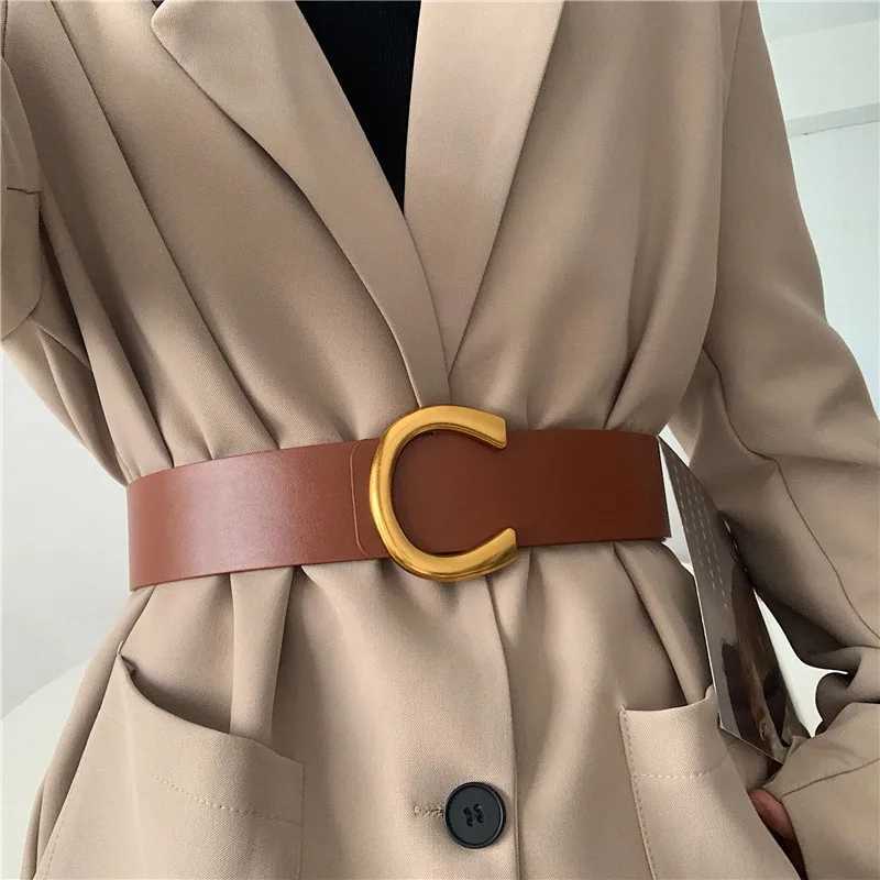 Otros accesorios de moda punk retro de hebilla grande cinturón de mujer nuevo diseño de cinturón negro de color marrón ancho de cuero de cuero de cuero put j240518
