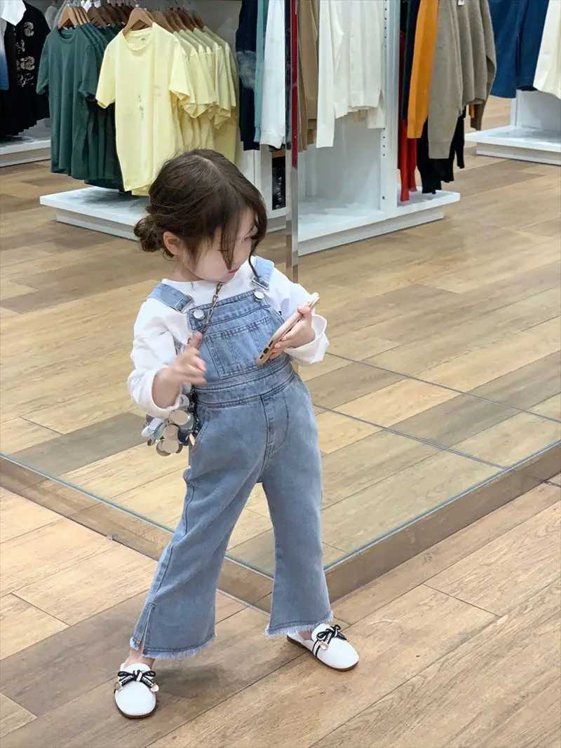 Salti di salto 2023 autunno neodolutore bambini pantaloni bambini baby girl dorso macerato in denim bambini jeans elastici abbigliamento bambini y240520t0bm