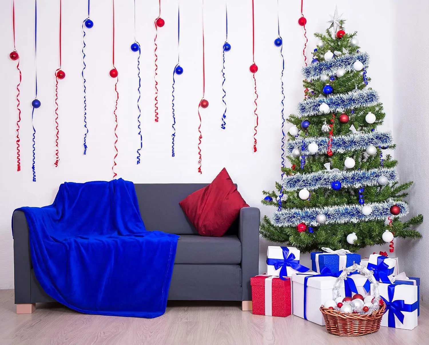 Hot Christmas Tree Tinsel Garland Metallic Streamers Celebrate a Holiday Par Indoor and Outdoor Par Decorations SuppliesXJ241206