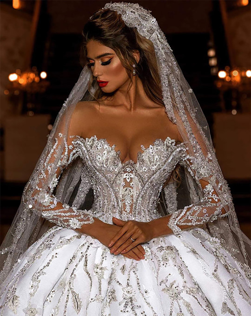 Classic Ball Gown Wedding Dresses 3D-Floral Appliques Lace Long Sleeves Tulle Chapel Gown Backless Zipper Custom Made Bridal Plus Size Vestidos De Novia