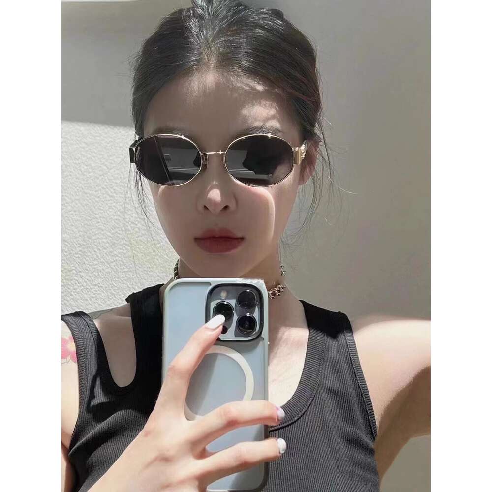 Arc de triomphe pour femmes résistant aux UV Lisa Wang Feifei même style petite monture lunettes de soleil cl40235 métal